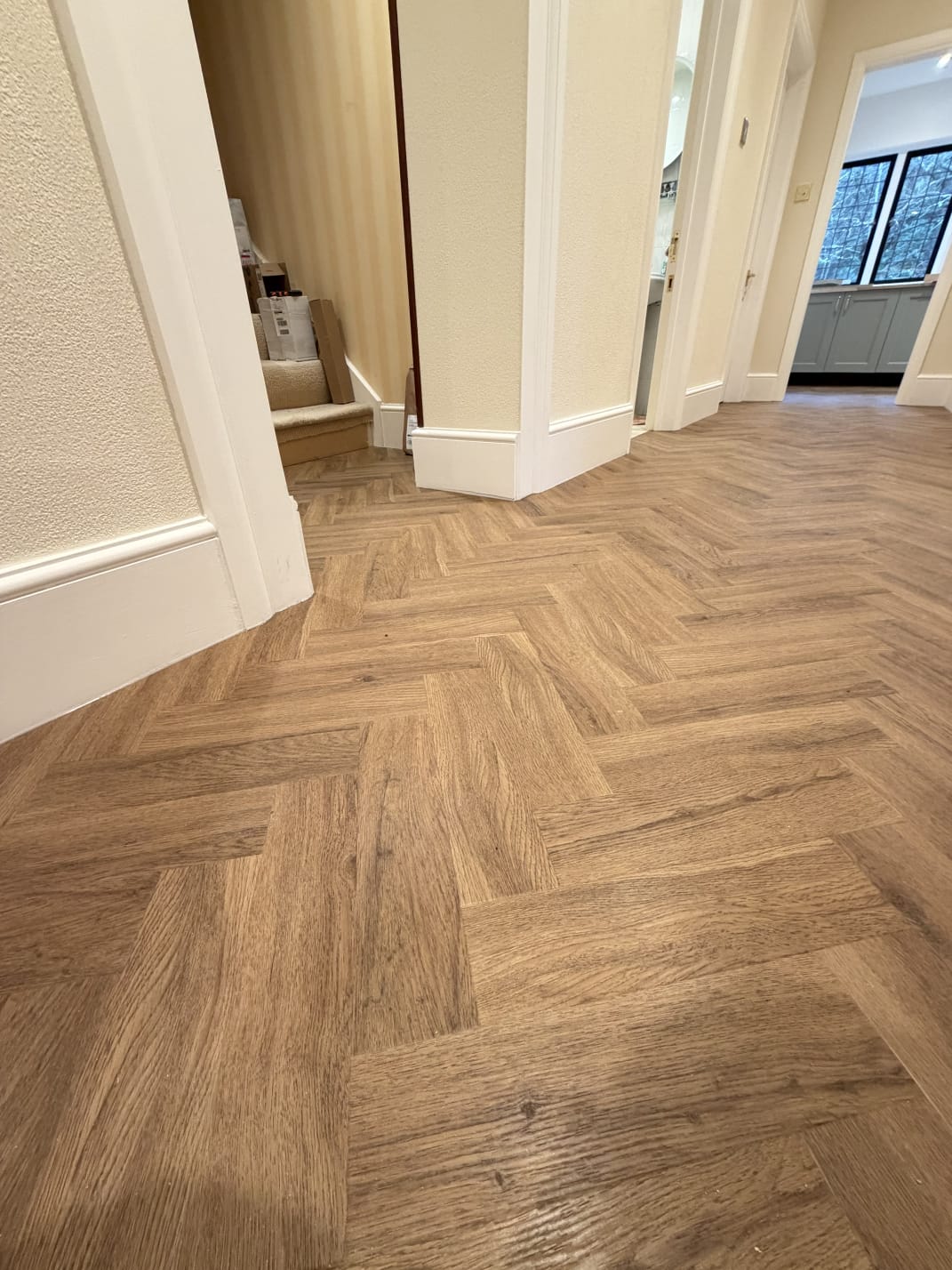 094b1f1a-da9e-486f-a285-46a0ac977764